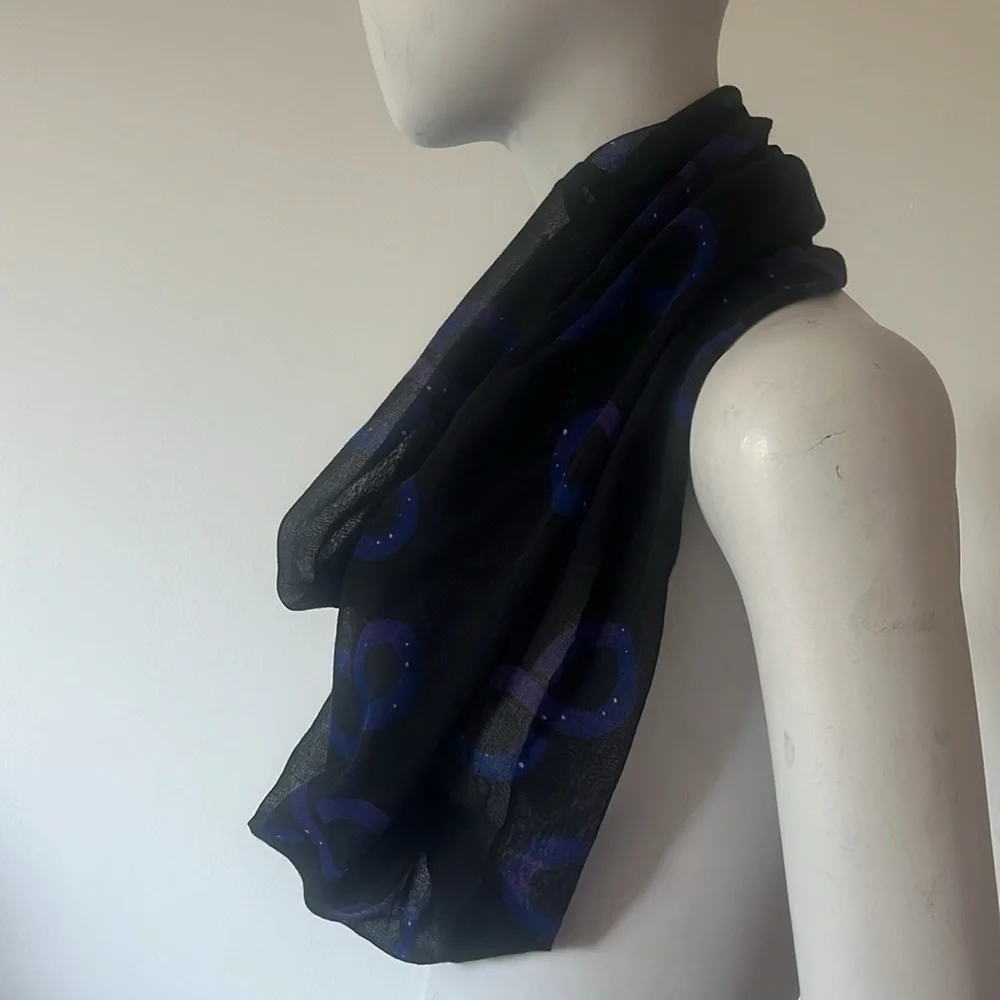 ThinkGeek Infinity Black and Purple Scarf